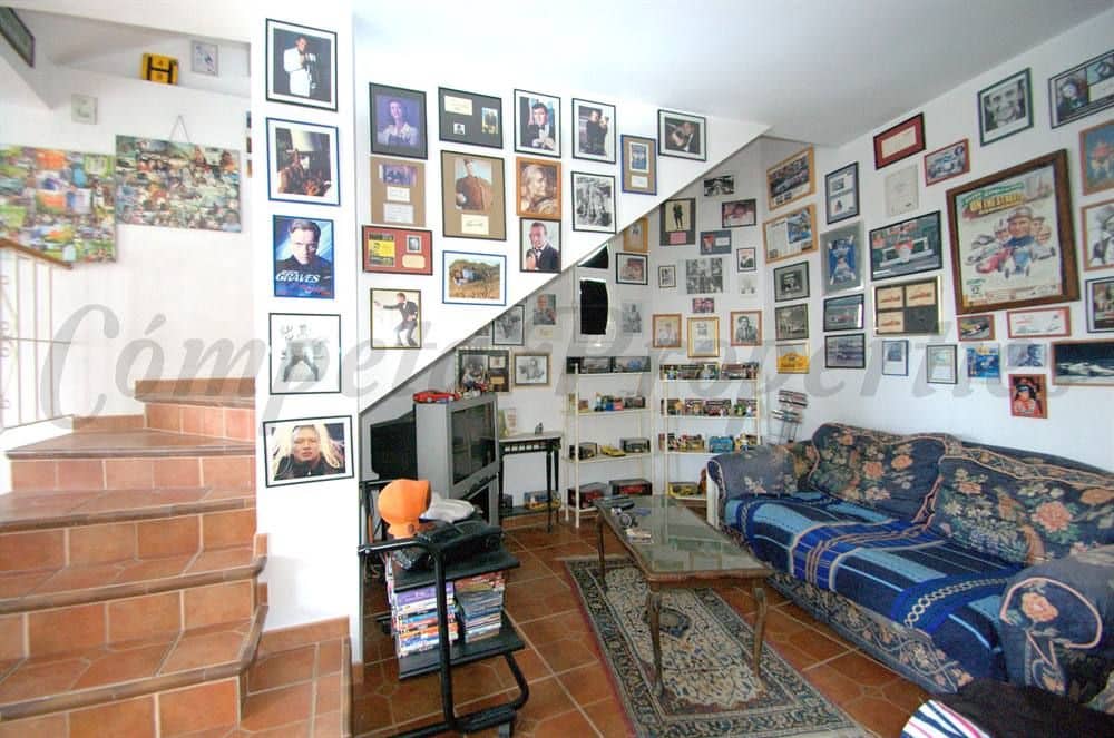 3 chambre Finca/Maison de Campagne à vendre à Torrox avec piscine garage - 950 000 € (Ref: 10075763)