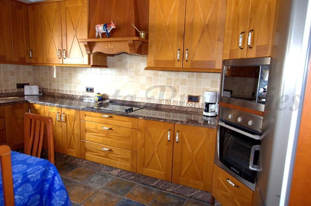 5 soverom Finca/Herregård til leie i Sedella med svømmebasseng - € 2 500 (Ref: 10075775)
