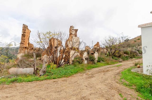 Landgrundstück zu verkaufen in Corumbela, Sayalonga - 160.000 € (Ref: 10075779)