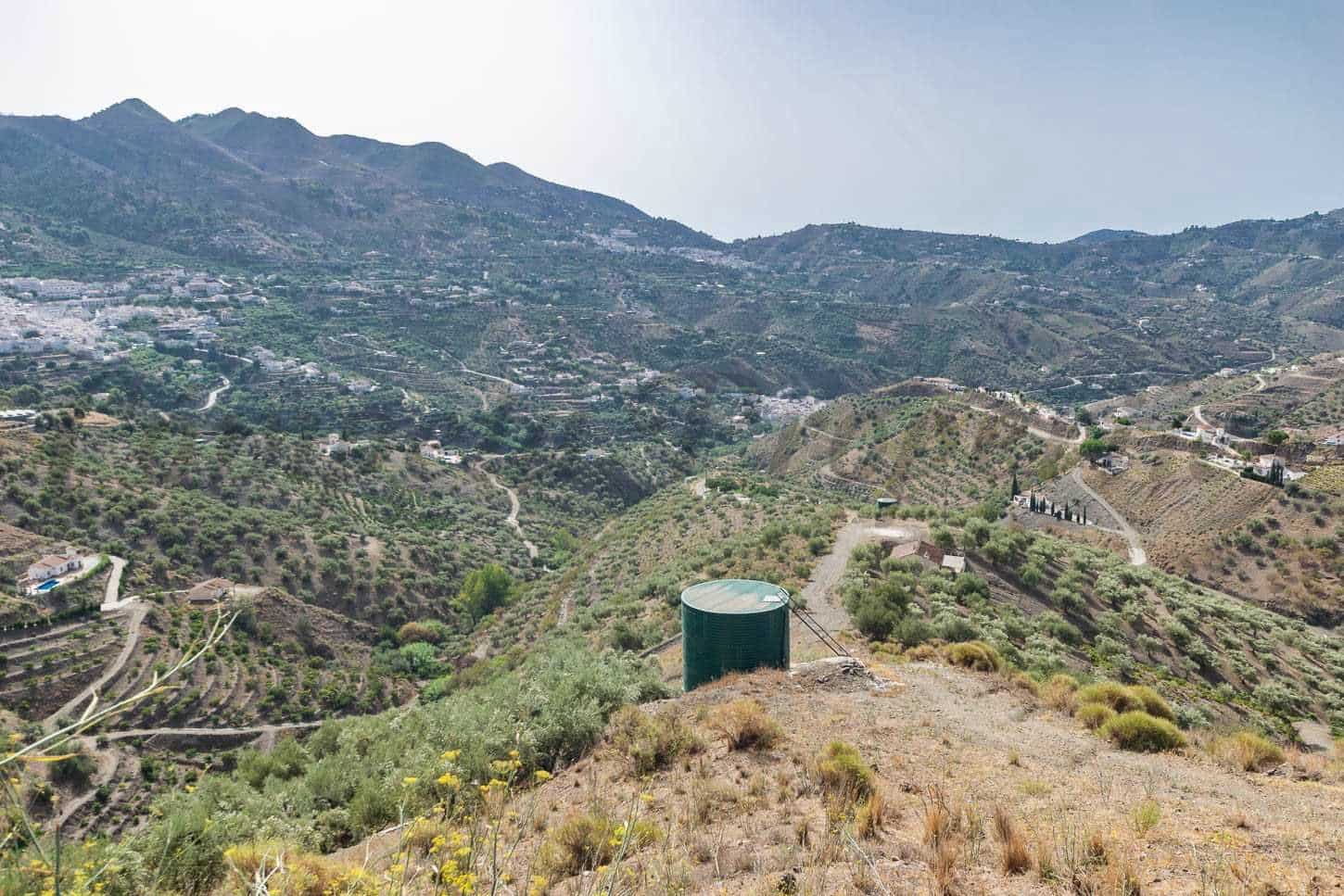 Ubebygd land til salgs i Canillas de Albaida - € 35 000 (Ref: 10075790)