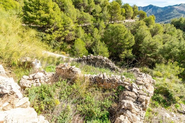Terre non Aménagée à vendre à Canillas de Albaida - 55 000 € (Ref: 10075791)