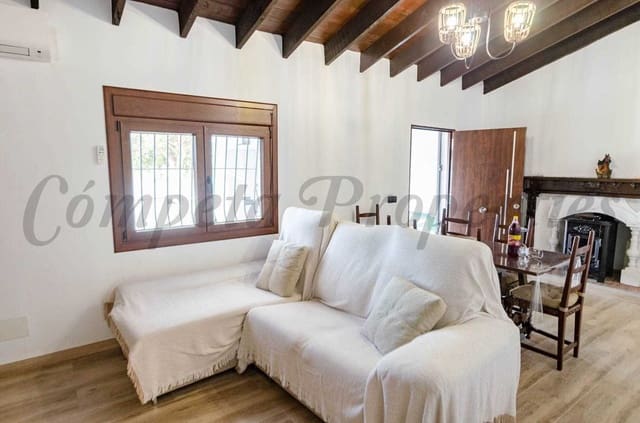 3 sovrum Finca/Hus på landet att hyra i Canillas de Albaida med pool garage - 1 500 € (Ref: 10075792)
