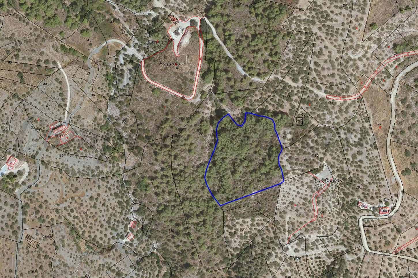 Grunde uden byggetilladelser til salg i Canillas de Albaida - € 29.000 (Ref: 10075794)