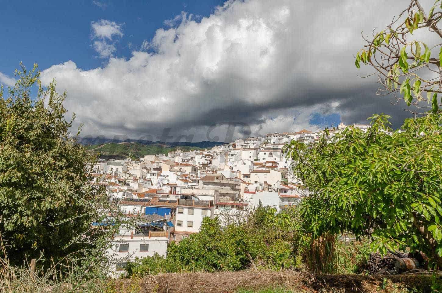 Area Edificabile in vendita in Canillas de Albaida - 110.000 € (Rif: 10075795)