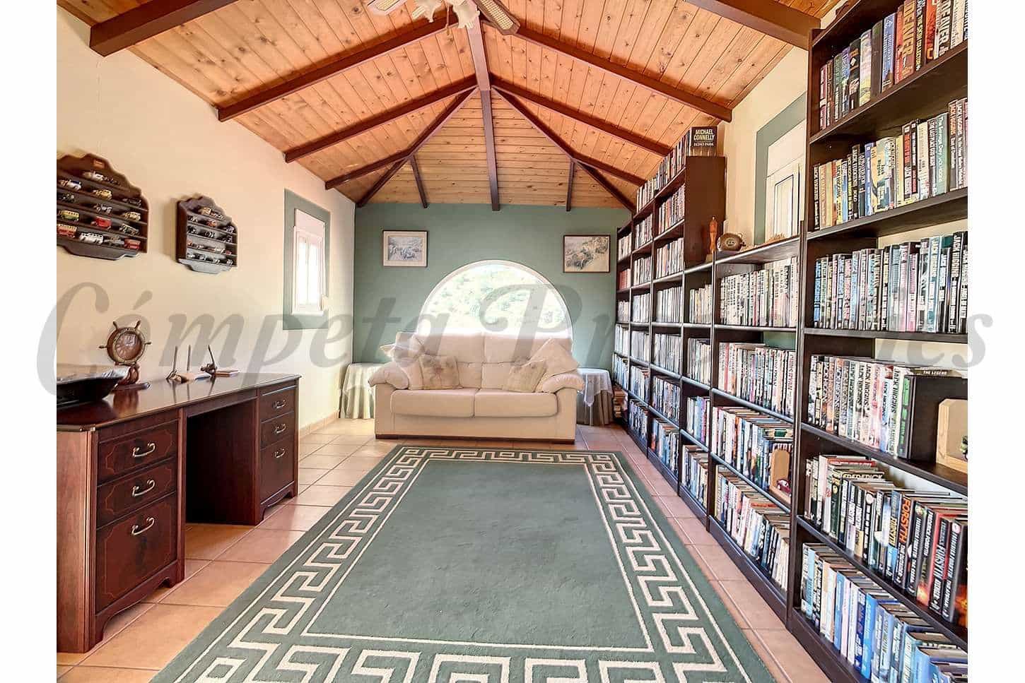 4 sypialnia Finka/Dom wiejski na sprzedaż w Sedella z basenem garażem - 415 000 € (Ref: 10075798)