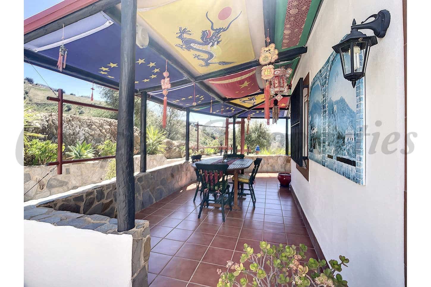 4 sypialnia Finka/Dom wiejski na sprzedaż w Sedella z basenem garażem - 415 000 € (Ref: 10075798)