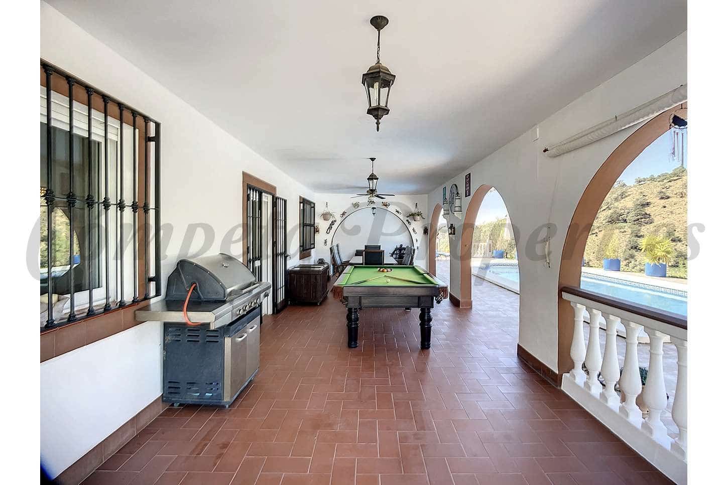 4 sypialnia Finka/Dom wiejski na sprzedaż w Sedella z basenem garażem - 415 000 € (Ref: 10075798)