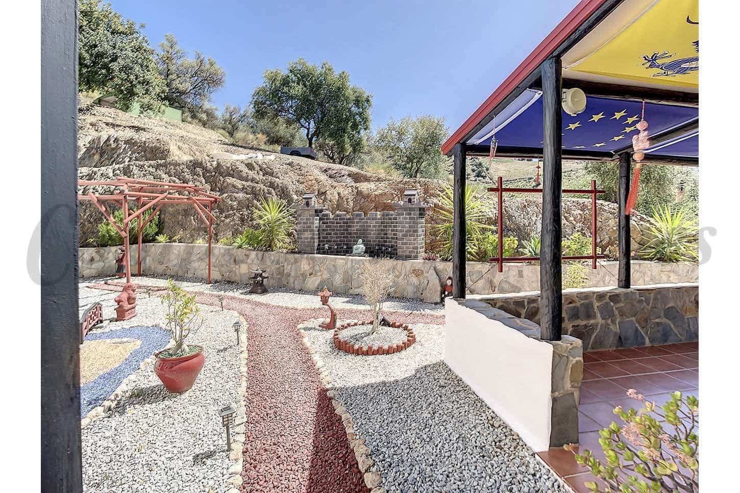 4 sypialnia Finka/Dom wiejski na sprzedaż w Sedella z basenem garażem - 415 000 € (Ref: 10075798)