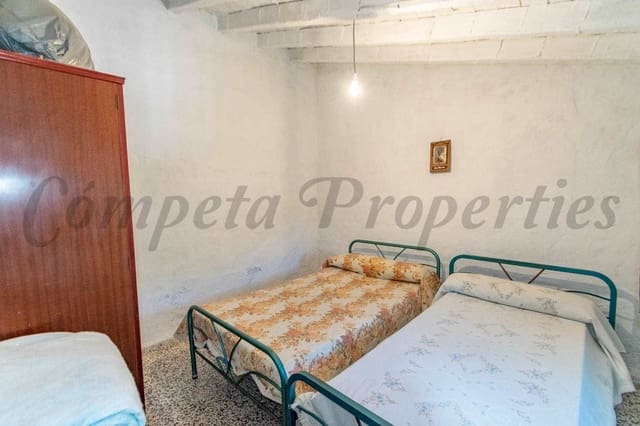 2 bedroom Finca/Country House for sale in Sedella - € 110,000 (Ref: 10075799)