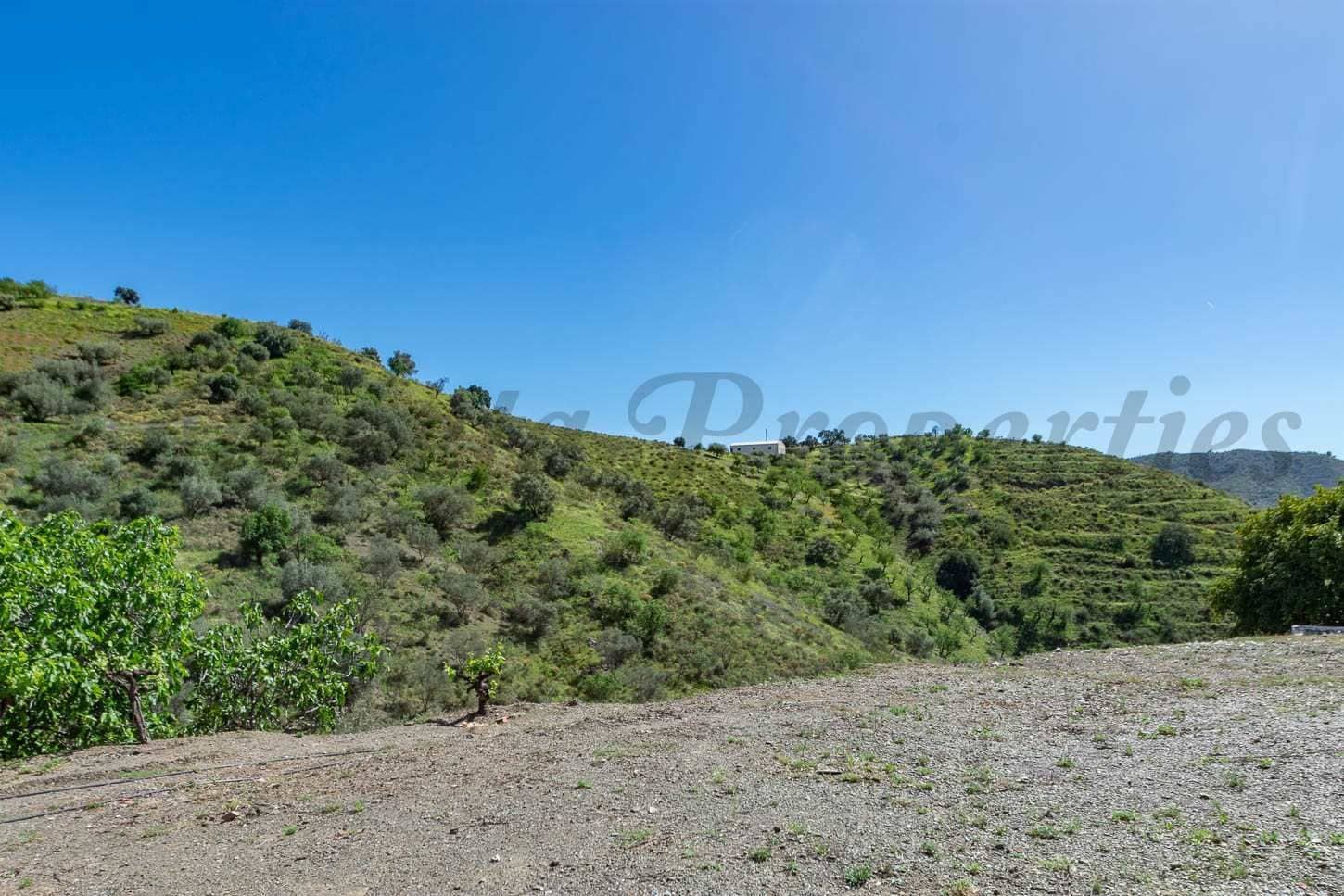 2 soveværelse Finca/Landehus til salg i Sedella - € 110.000 (Ref: 10075799)