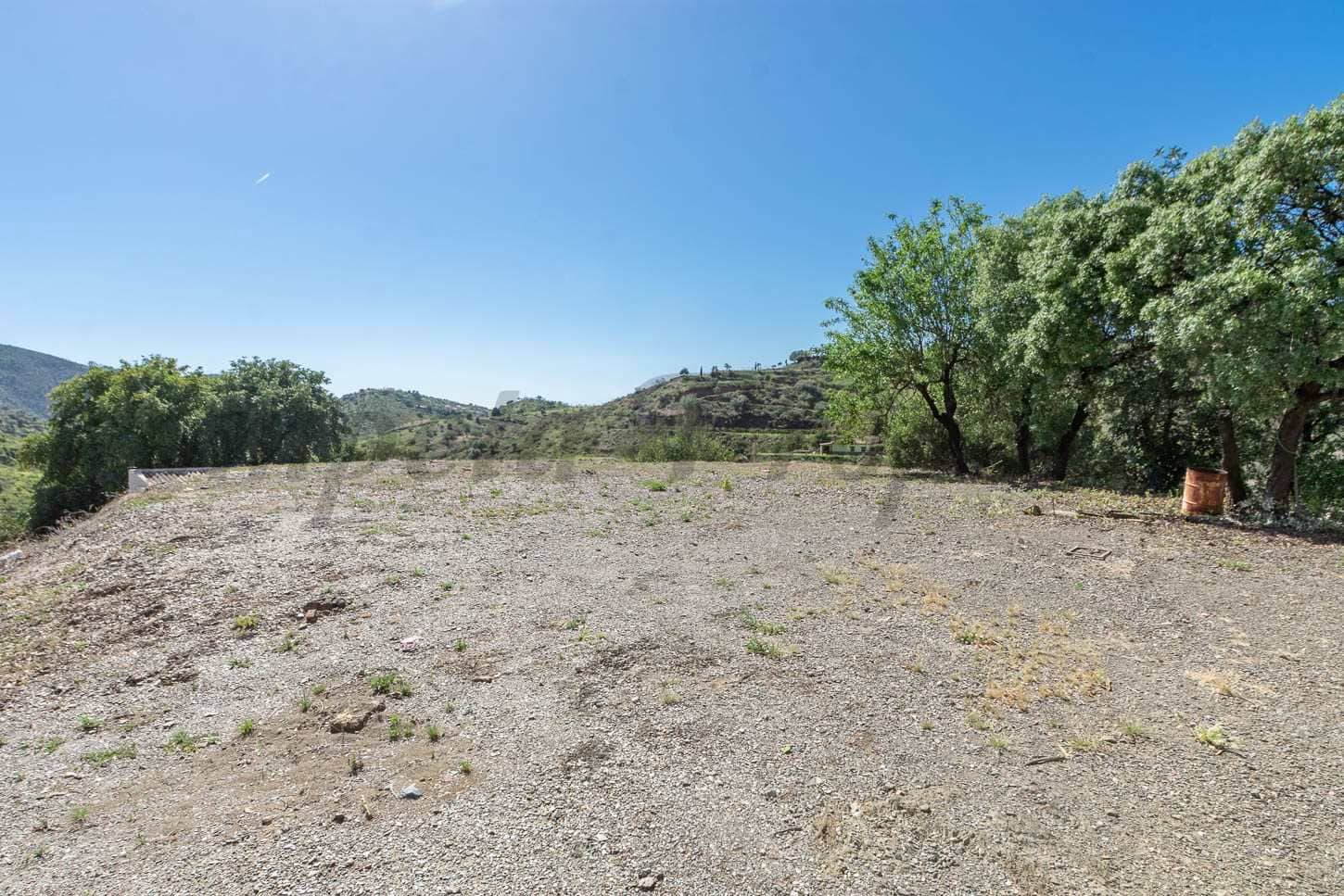 2 soveværelse Finca/Landehus til salg i Sedella - € 110.000 (Ref: 10075799)