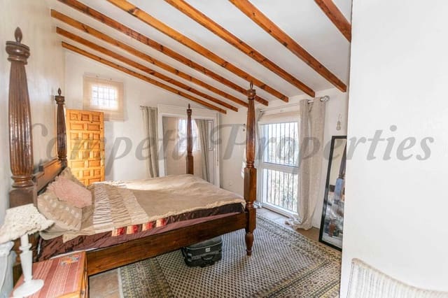 2 bedroom Finca/Country House for sale in Sedella with pool garage - € 250,000 (Ref: 10075800)