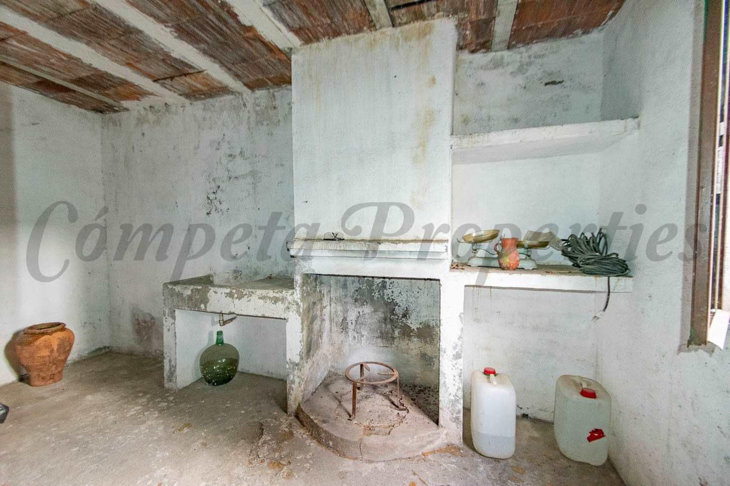 Komercyjne na sprzedaż w Archez - 75 000 € (Ref: 10075806)