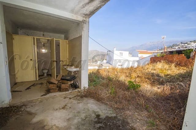 Kaupallinen myytävänä paikassa Cómpeta - 367 500 € (Ref: 10075809)