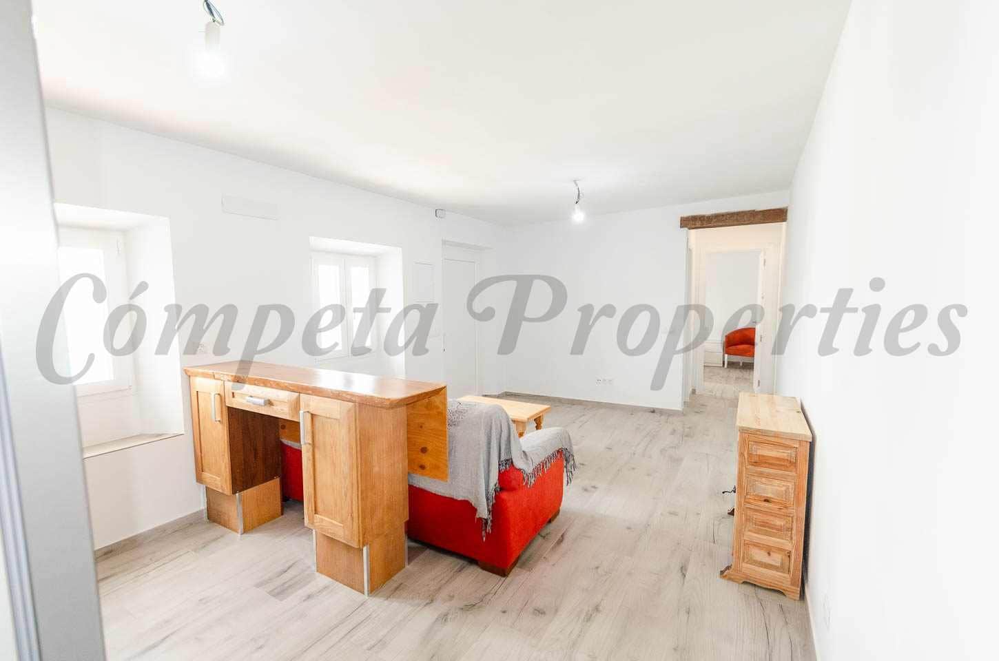 3 sovrum Lägenhet att hyra i Competa - 1 125 € (Ref: 10075810)