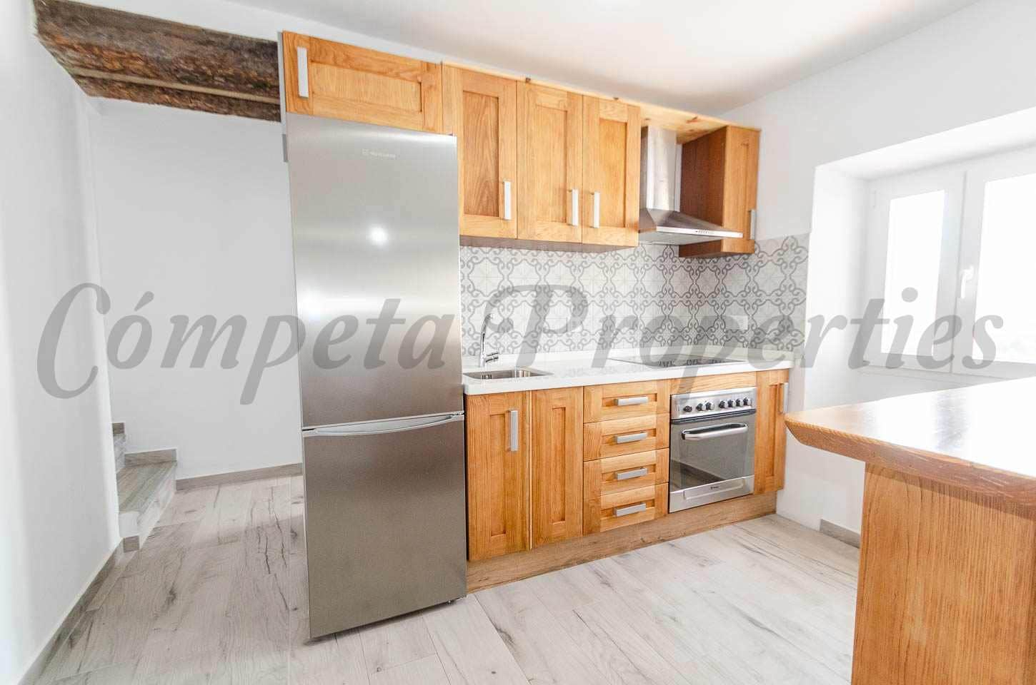 3 sovrum Lägenhet att hyra i Competa - 1 125 € (Ref: 10075810)