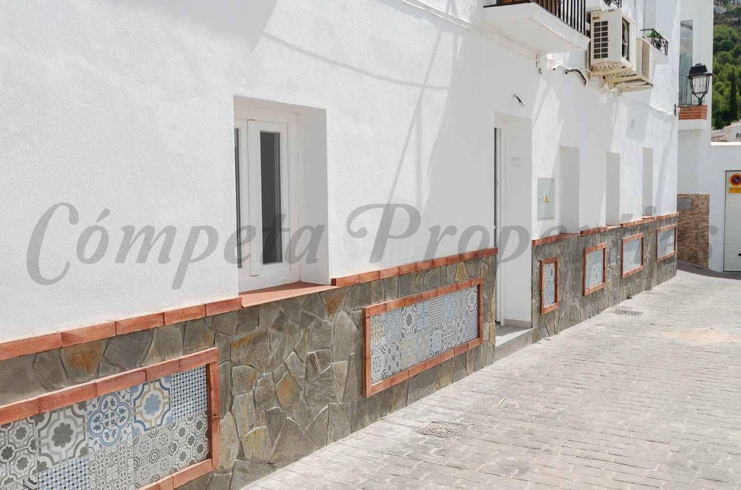 3 sovrum Lägenhet att hyra i Competa - 1 125 € (Ref: 10075810)