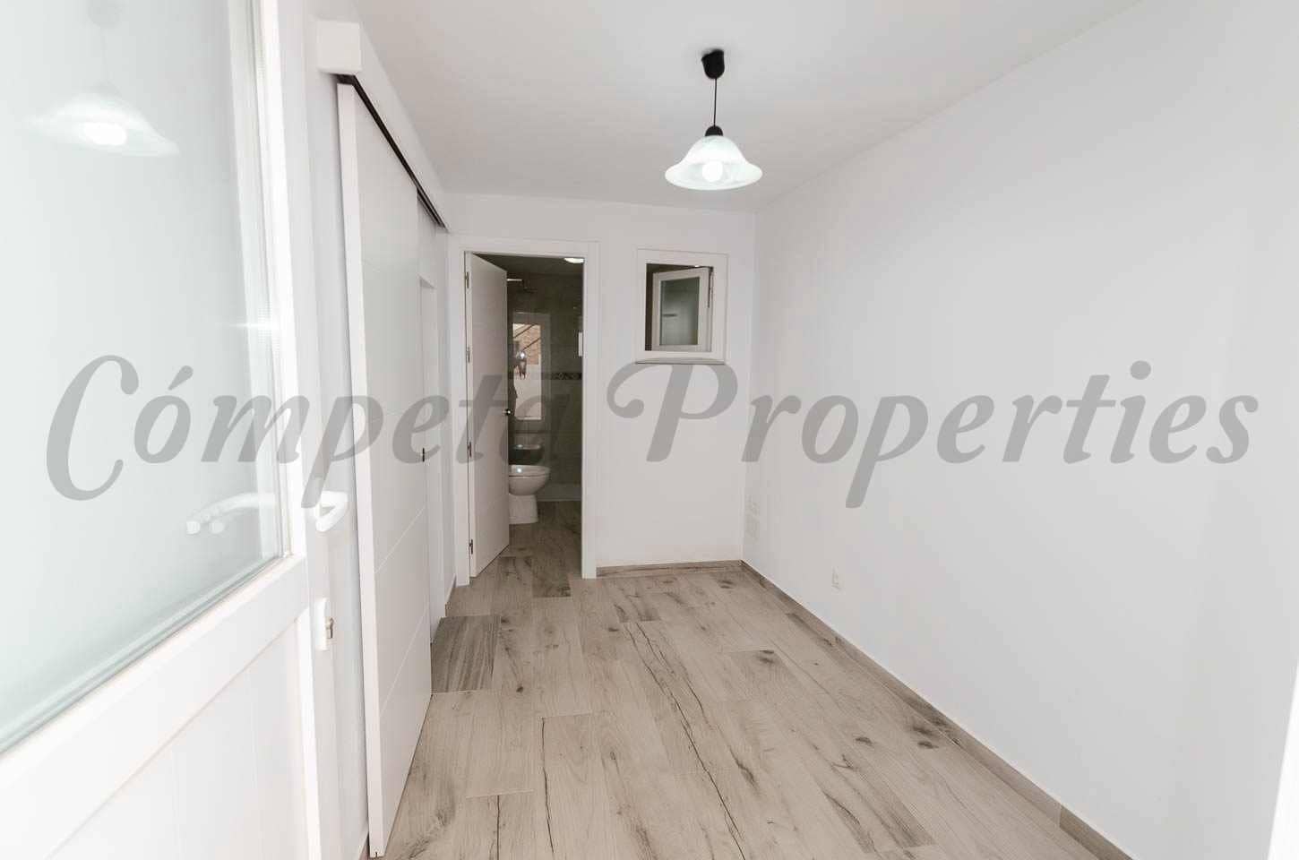Apartamento de 3 habitaciones en Cómpeta en venta - 169.000 € (Ref: 10075811)