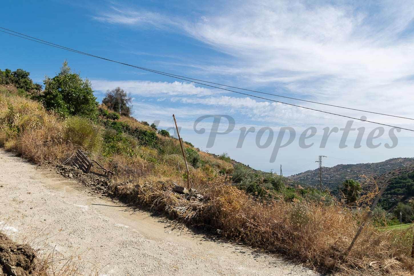 Finca/Herregård til salgs i Torrox - € 117 500 (Ref: 10075813)