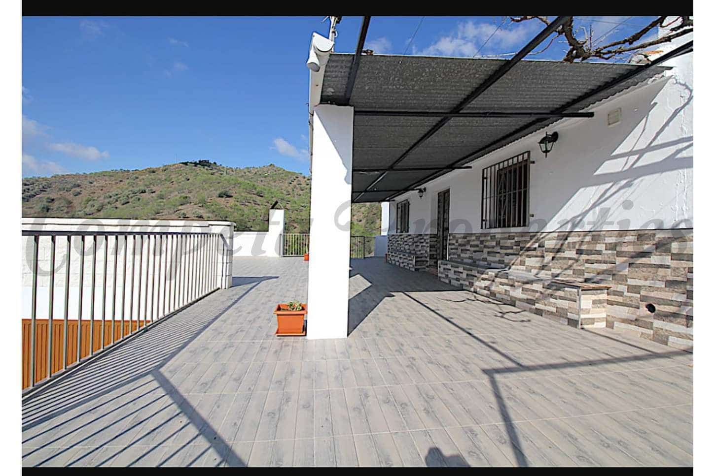 3 soverom Finca/Herregård til leie i Arenas - € 960 (Ref: 10075815)