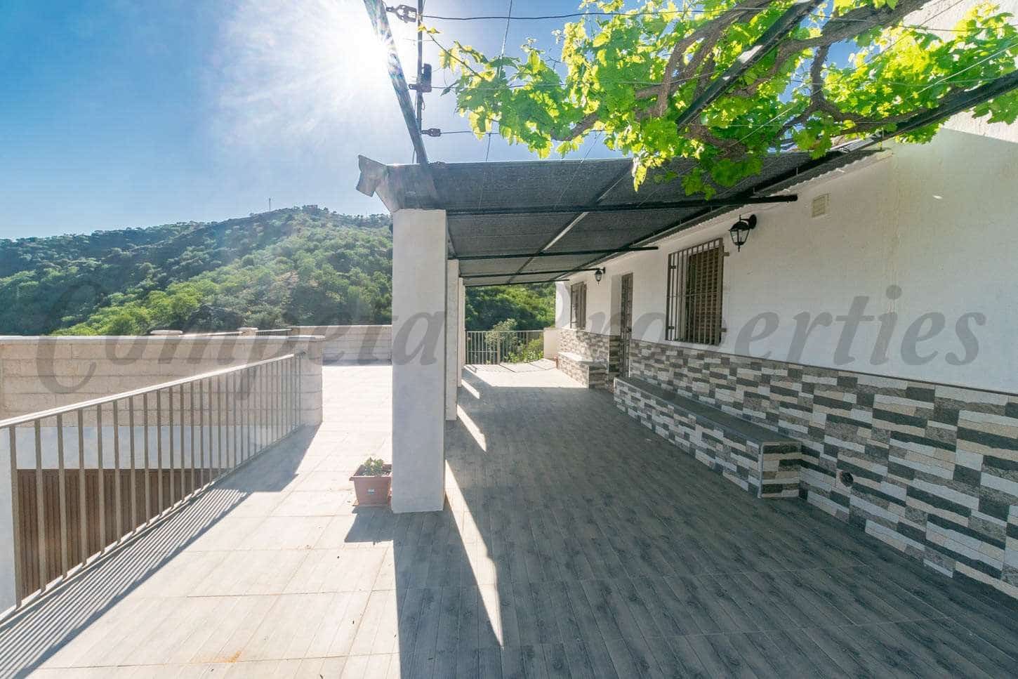 3 soverom Finca/Herregård til leie i Arenas - € 960 (Ref: 10075815)
