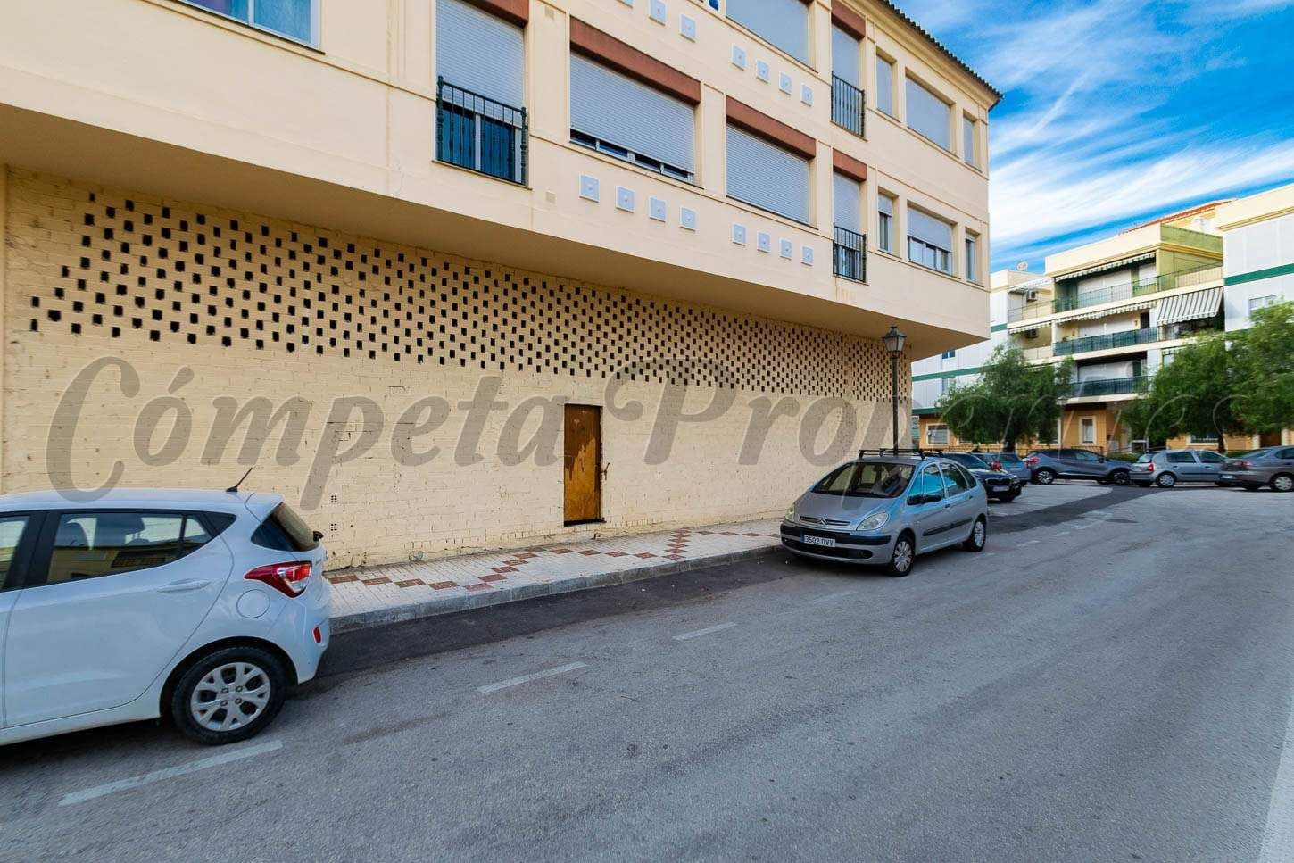 Komercyjne do wynajęcia w Torrox-Costa - 550 € (Ref: 10075816)