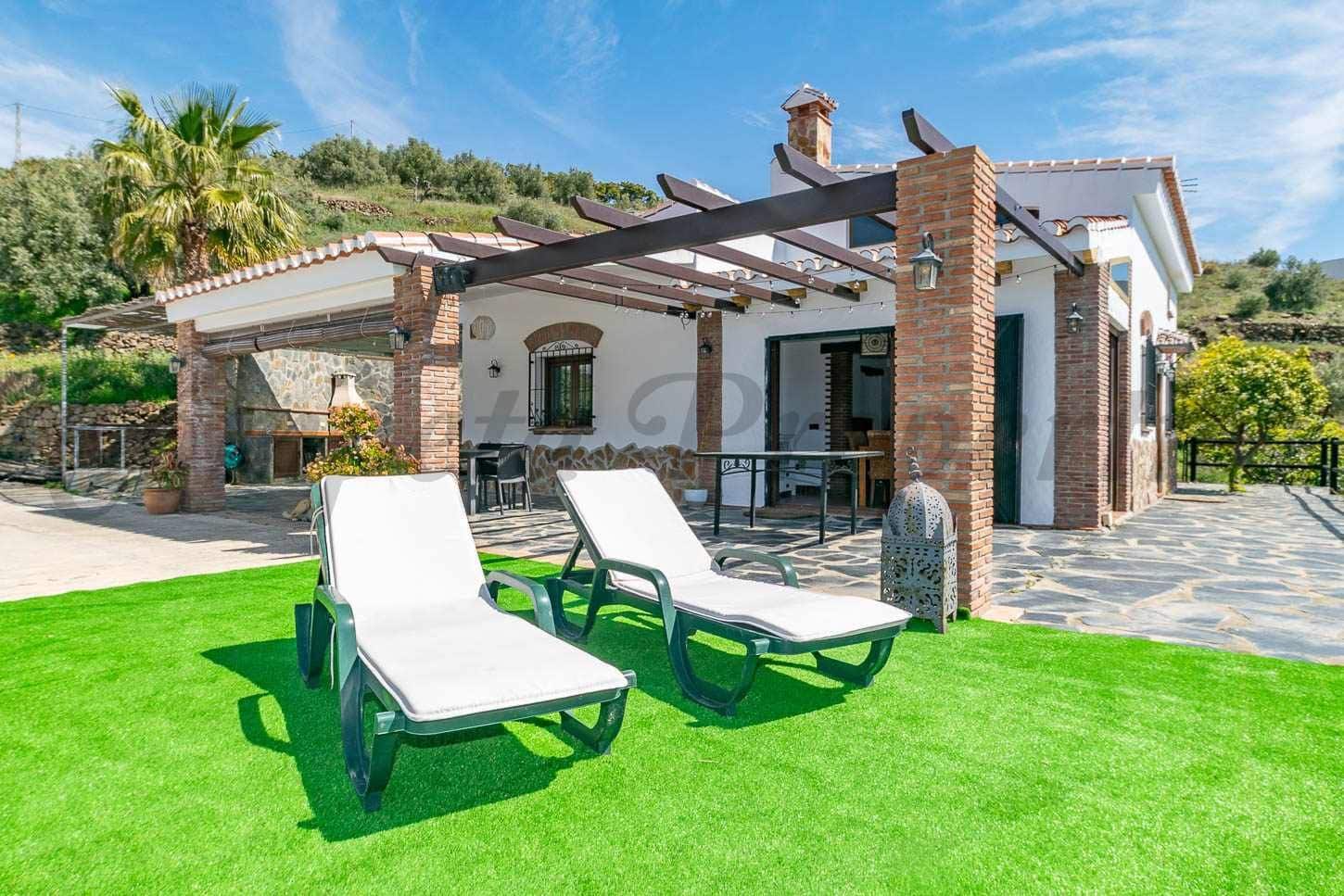 3 soverom Finca/Herregård til leie i Torrox med svømmebasseng - € 1 500 (Ref: 10075817)