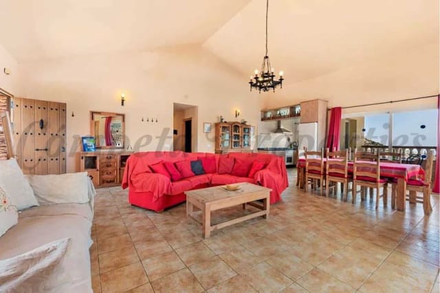 4 quarto Quinta/Casa Rural para arrendar em Torrox Pueblo, Torrox com piscina - 1 600 € (Ref: 10075826)