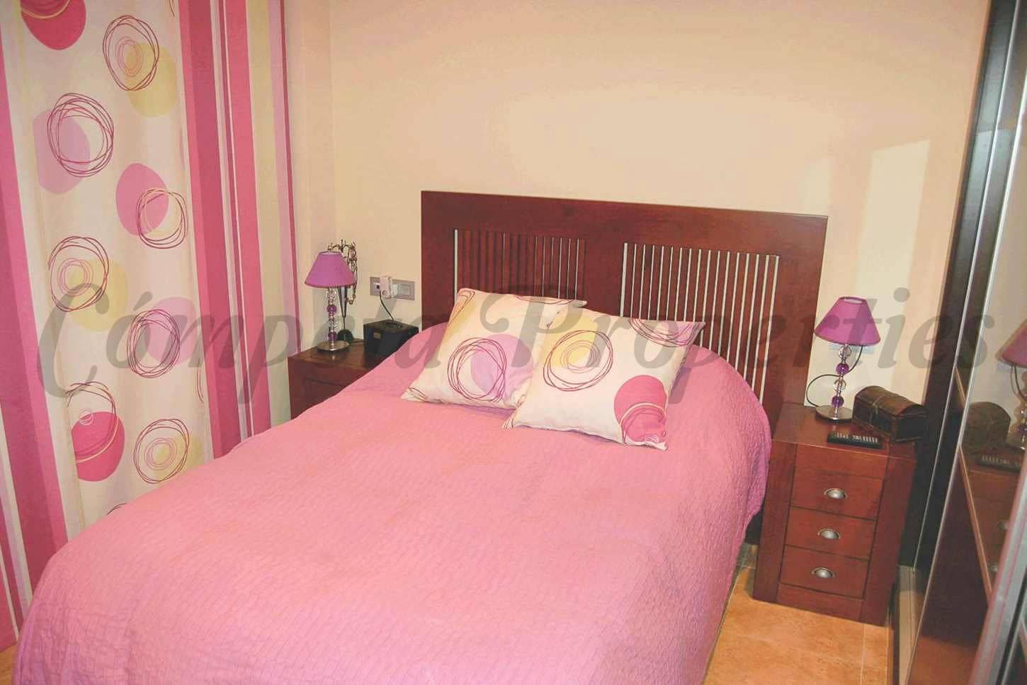 2 soveværelse Lejlighed til leje i Nerja - € 1.300 (Ref: 10075829)