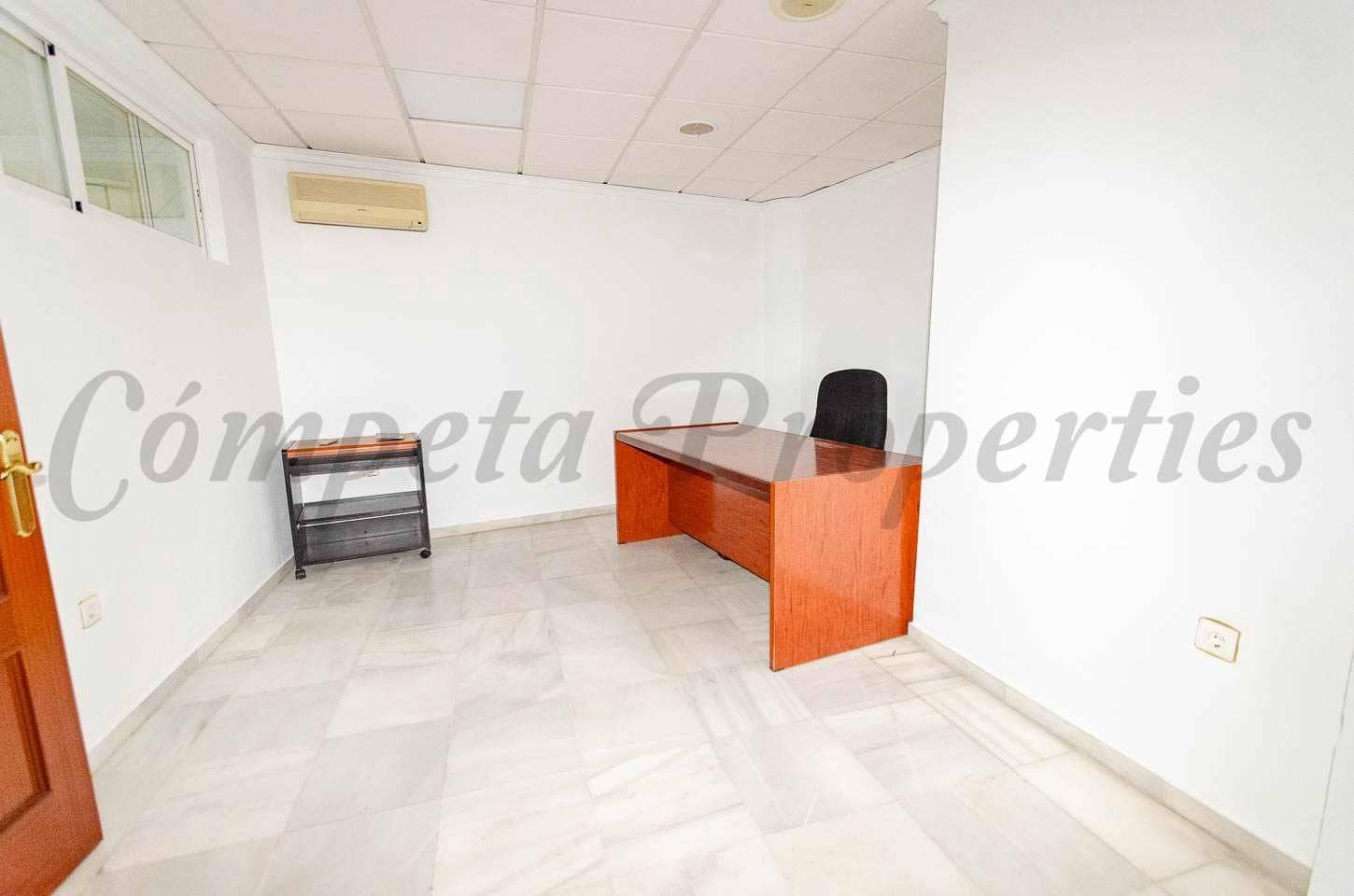 Local Comercial en Cómpeta en alquiler - 220 € (Ref: 10075831)