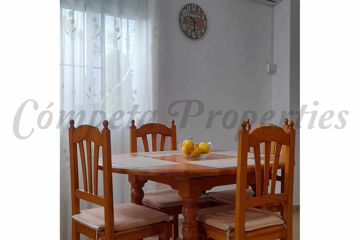 1 Zimmer Apartment zu vermieten in Nerja mit Pool - 875 € (Ref: 10075832)