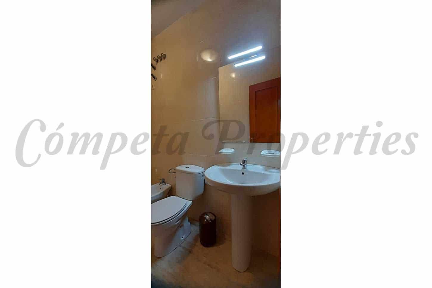 1 Zimmer Apartment zu vermieten in Nerja mit Pool - 875 € (Ref: 10075832)