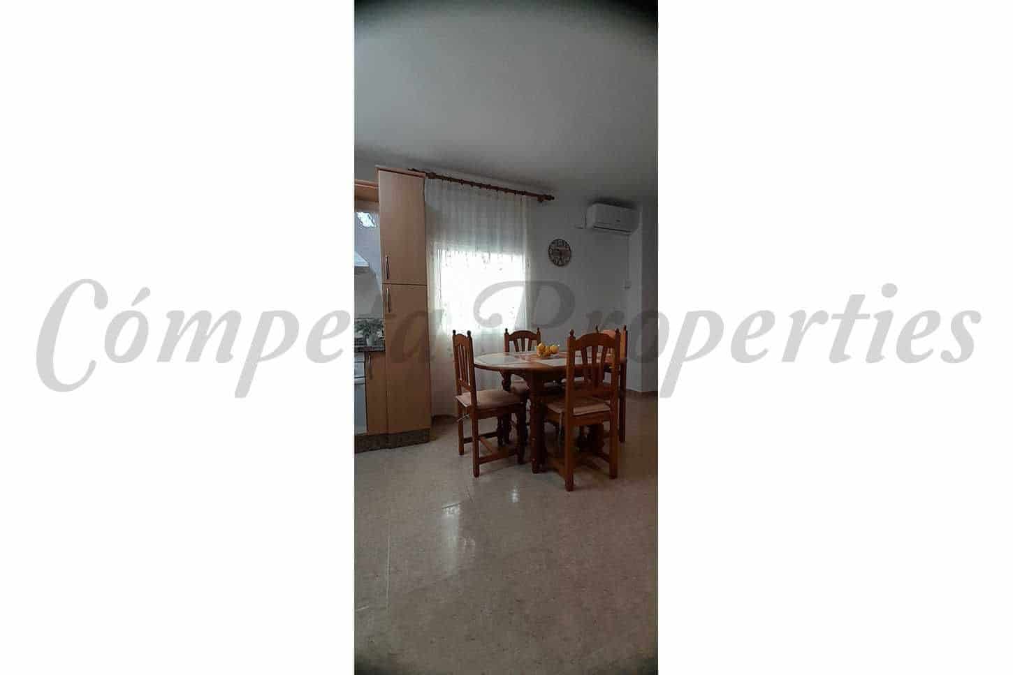 1 Zimmer Apartment zu vermieten in Nerja mit Pool - 875 € (Ref: 10075832)