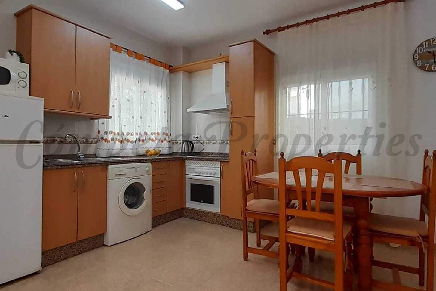 1 Zimmer Apartment zu vermieten in Nerja mit Pool - 875 € (Ref: 10075832)