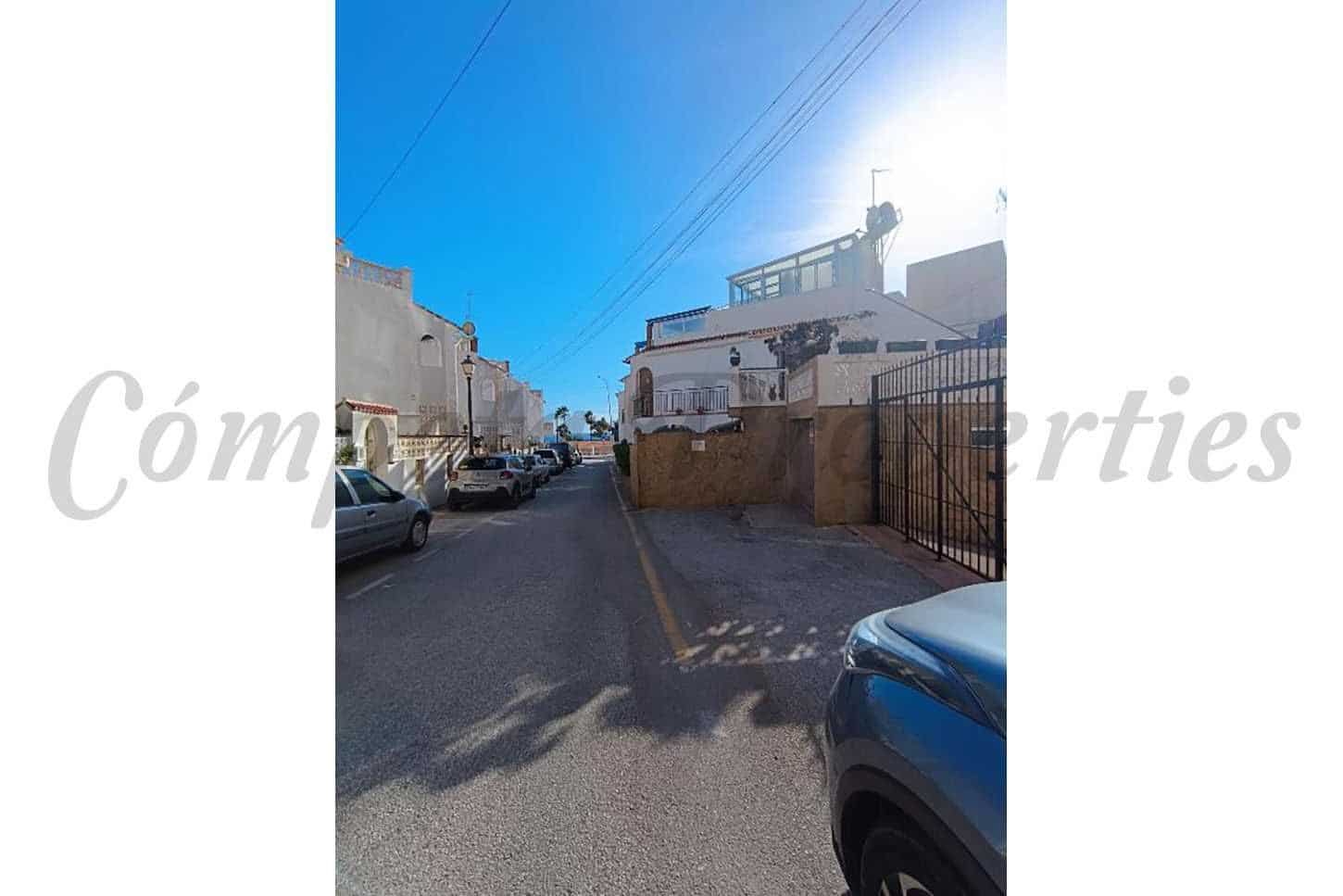 1 soverom Leilighet til leie i Nerja med svømmebasseng - € 875 (Ref: 10075833)