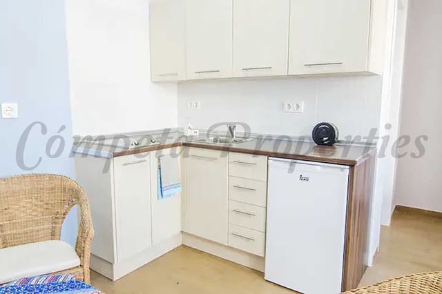 Apartamento de 1 habitación en Nerja en alquiler - 750 € (Ref: 10075835)
