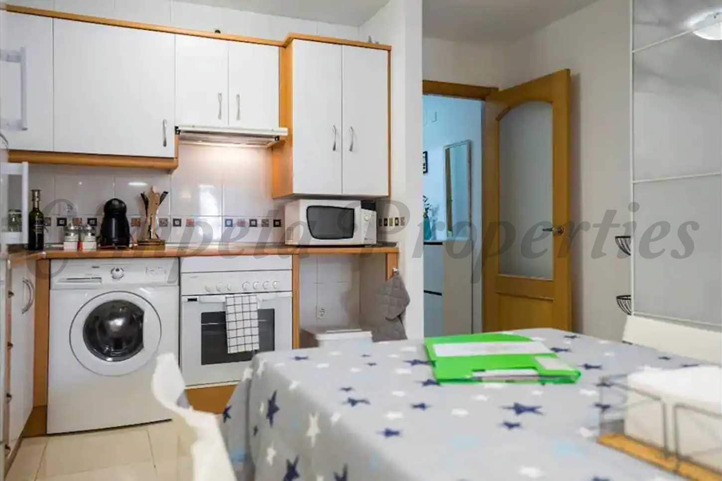 1 makuuhuone Huoneisto vuokrattavana paikassa Nerja mukana uima-altaan - 750 € (Ref: 10075837)