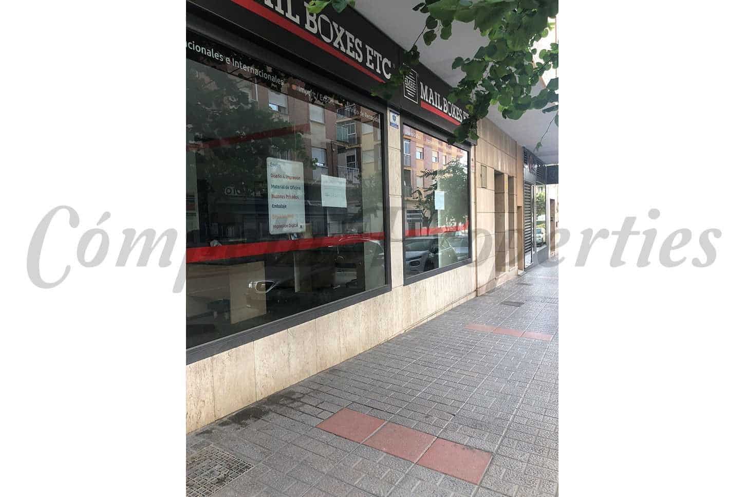 Commerciale da affittare in Velez-Malaga - 1.260 € (Rif: 10075841)