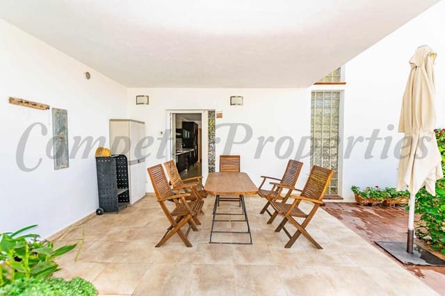 3 camera da letto Finca/Casa di Campagna da affittare in Sayalonga con piscina - 3.120 € (Rif: 10075842)