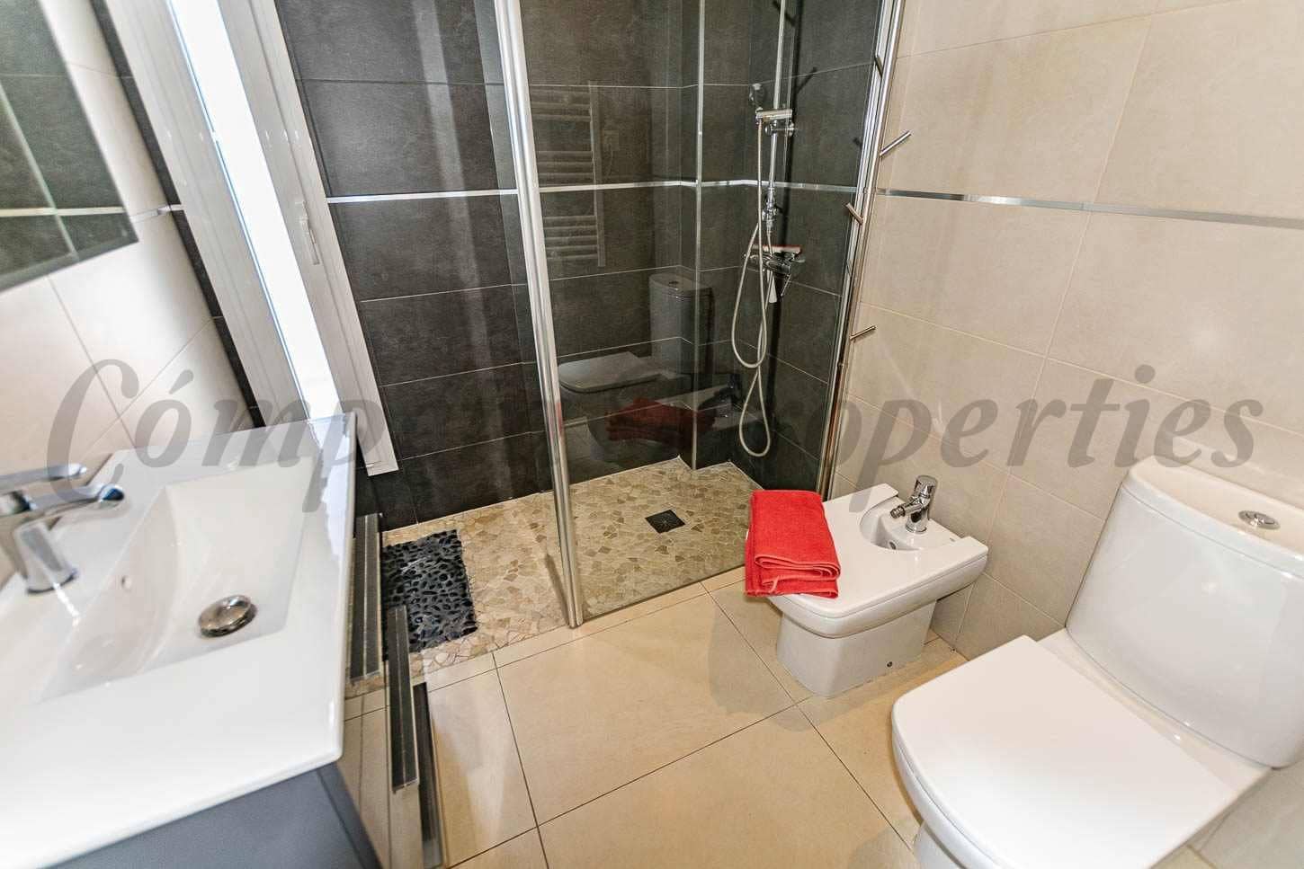 3 sovrum Finca/Hus på landet att hyra i Sayalonga med pool - 3 120 € (Ref: 10075842)