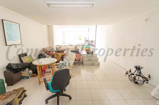Komercyjne do wynajęcia w Torrox Pueblo, Torrox - 660 € (Ref: 10075843)