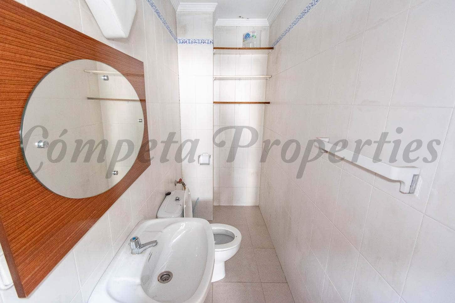 Komercyjne do wynajęcia w Torrox - 660 € (Ref: 10075843)