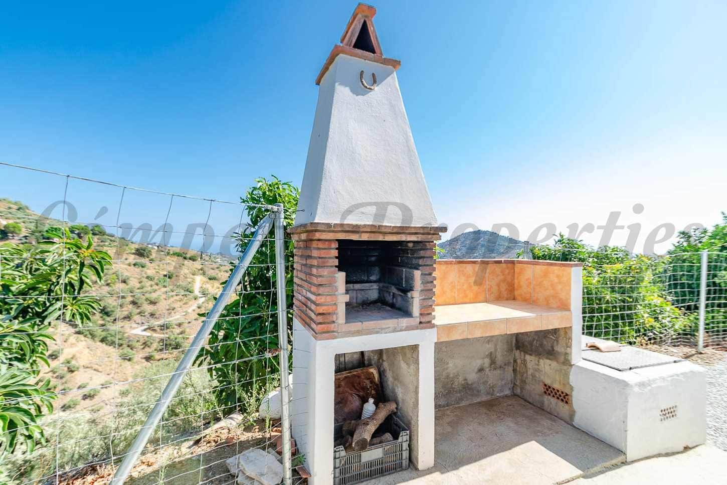Finca/Maison de Campagne de 2 chambres à louer à Archez avec piscine - 1 500 € (Ref: 10075844)