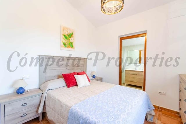 Finca/Maison de Campagne de 2 chambres à louer à Archez - 1 500 € (Ref: 10075844)