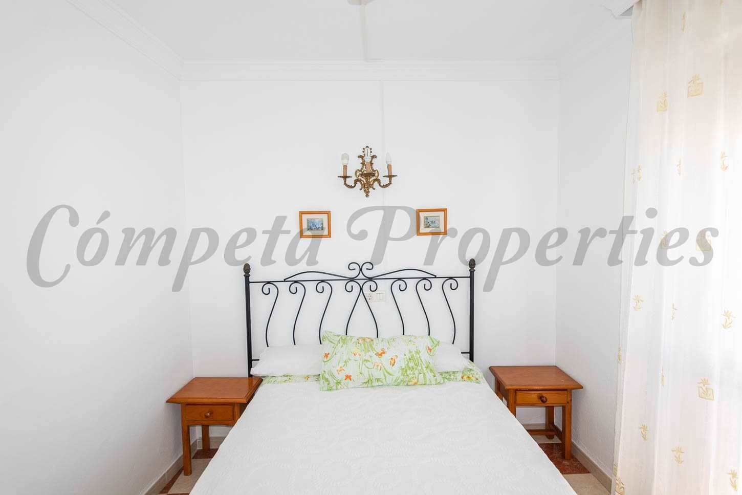 2 bedroom Apartment for rent in Nerja - € 700 (Ref: 10075845)