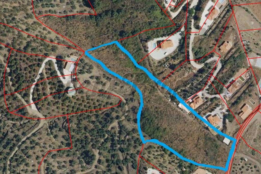 Ubebygd land til salgs i Competa - € 60 000 (Ref: 10075848)