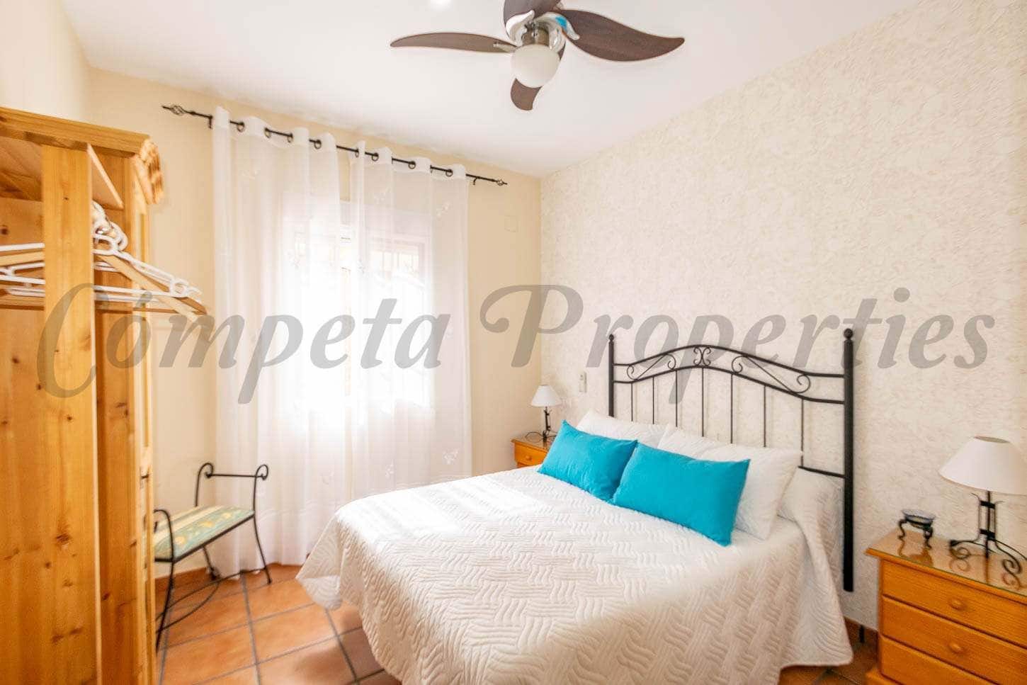 3 camera da letto Finca/Casa di Campagna da affitare come casa vacanza in Torrox con piscina garage - 1.350 € (Rif: 10075850)