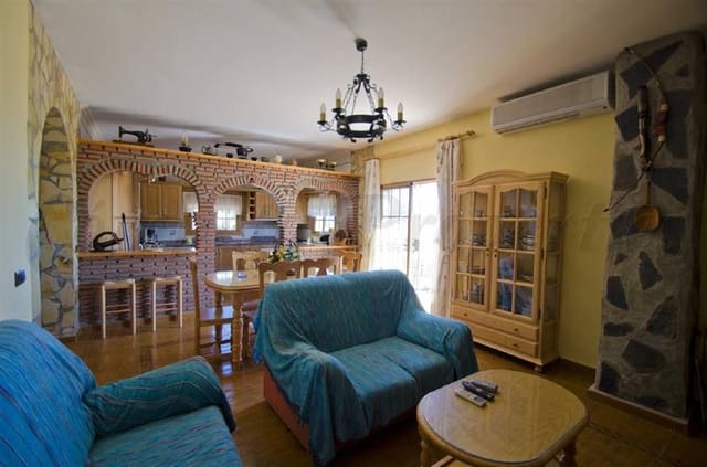 5 sovrum Finca/Hus på landet för semesterbostäder i Corumbela, Sayalonga med pool - 875 € (Ref: 10075855)