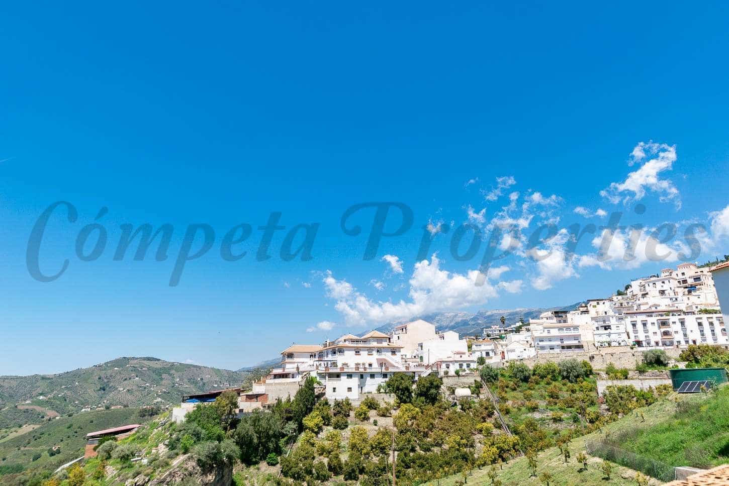 Terrain à Bâtir à vendre à Competa - 110 000 € (Ref: 10075856)