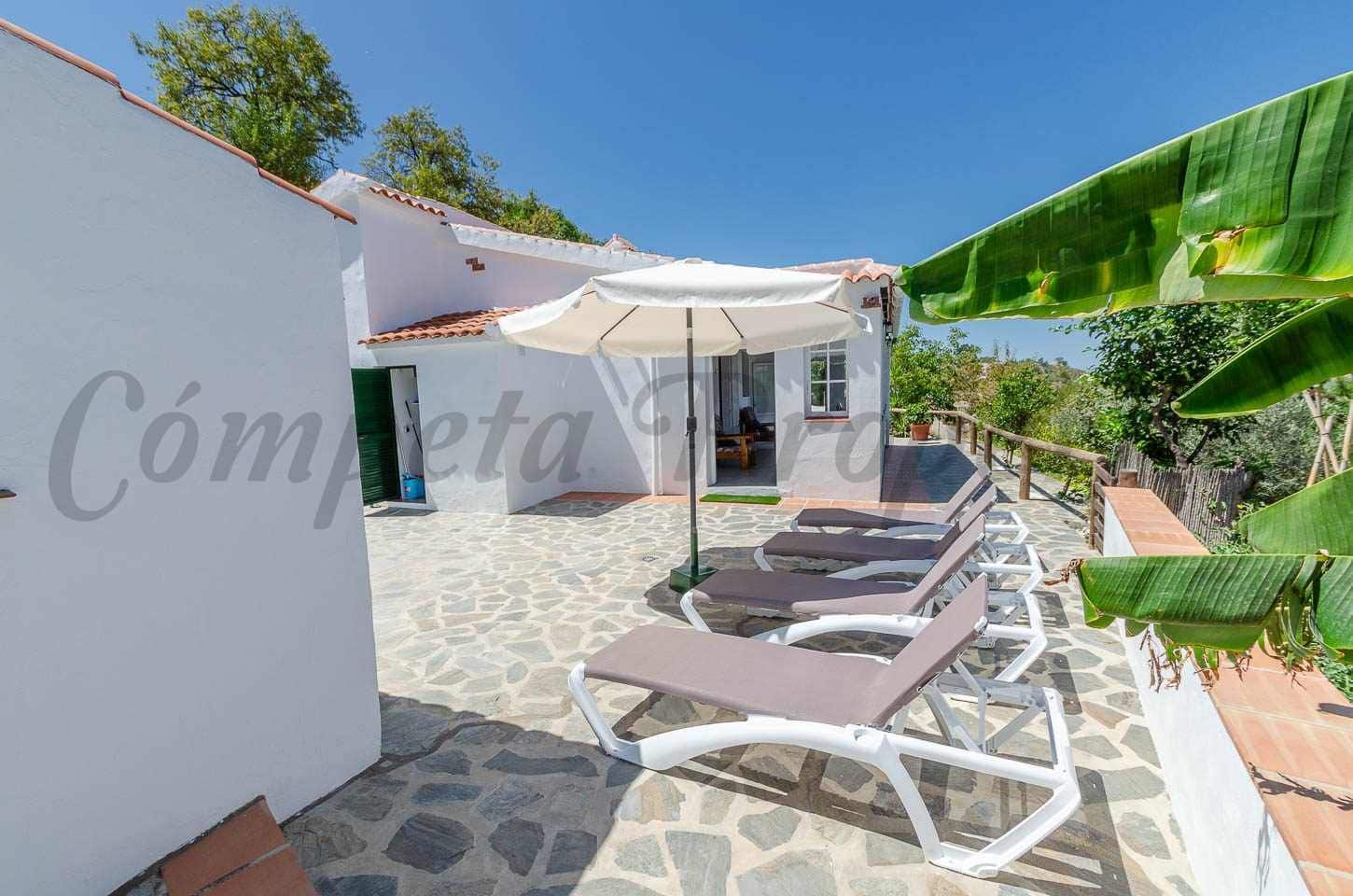2 soverom Finca/Herregård til leie i Competa med svømmebasseng - € 850 (Ref: 10075857)
